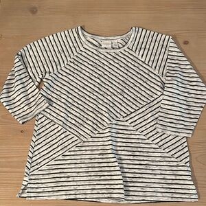 Chicos Striped Black and White Long Sleeve Top 3/4 sleeve